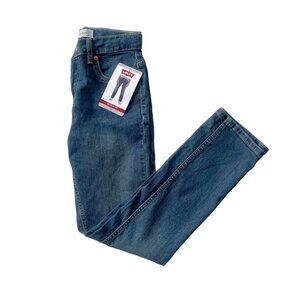 NWT Levi's Slim Fitting Jeans